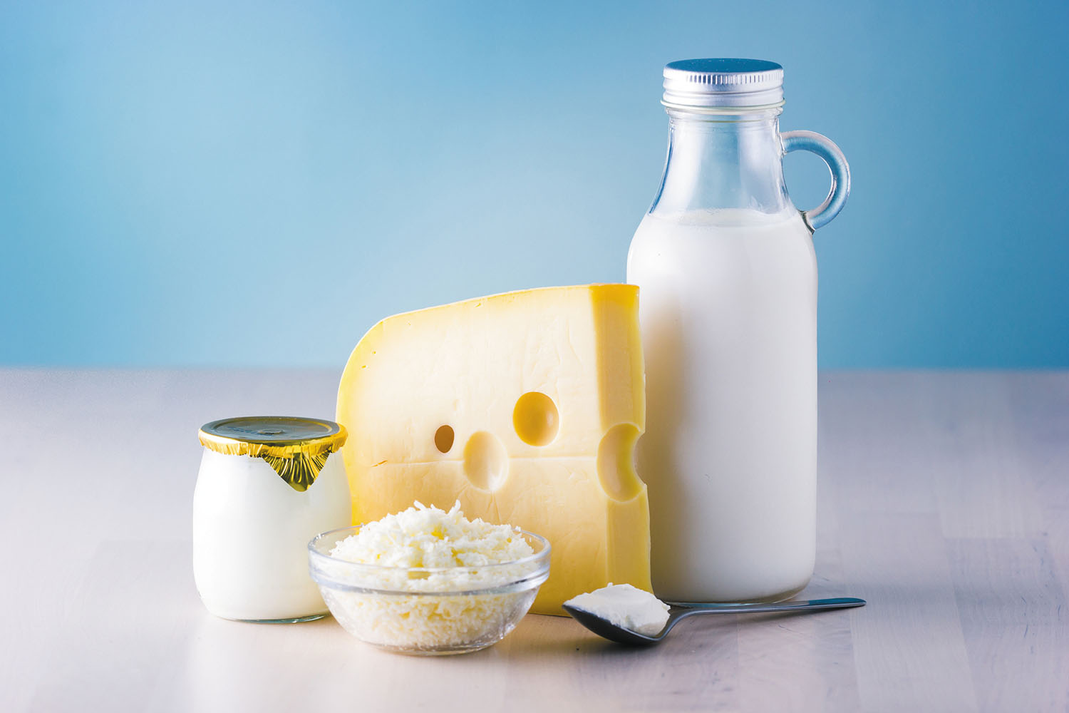 Simple carbs are found in:
White bread, fruit, and dairy products